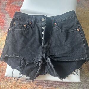 levi 501 black jeans shorts